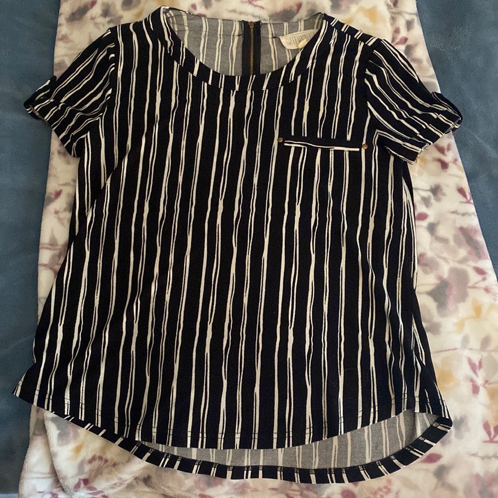 Super cute blouse